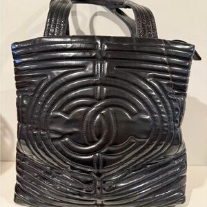 Chanel Paris-Shanghai Coco Ming Black Quilted Leather Tote Bag